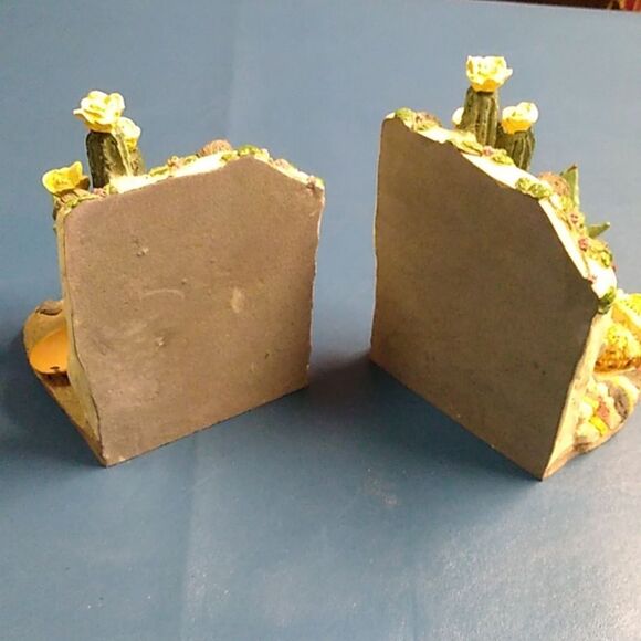 Cactus and Succulent Bookends HEAVY Southwest Skull - Picture 8 of 8
